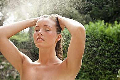 《谜宇酒吧》Steam页面上线 支持简体中文